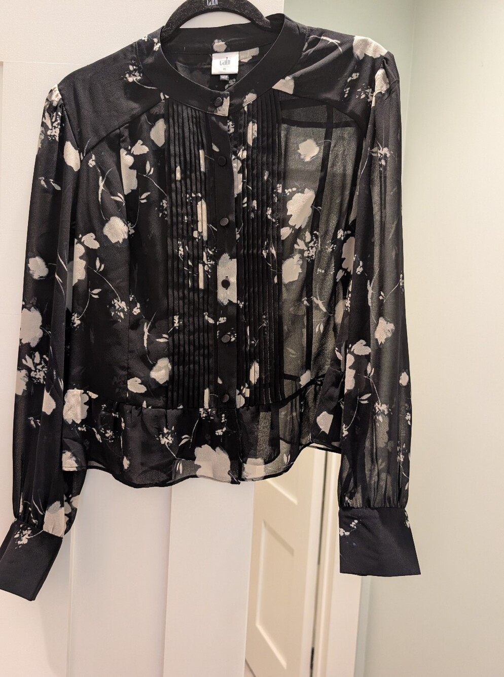 Cabi Silhouette Black Blouse